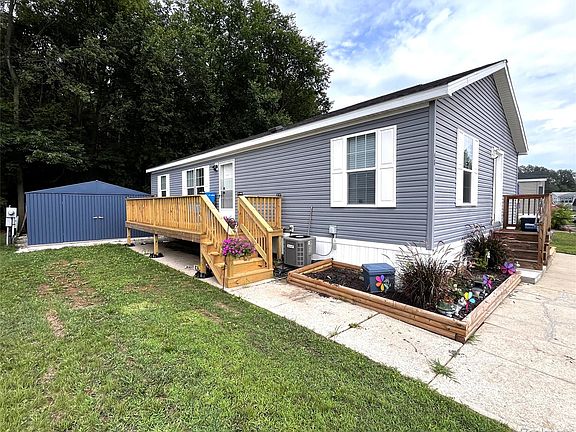 2nd image of 563 Allen Rd Trailer 48