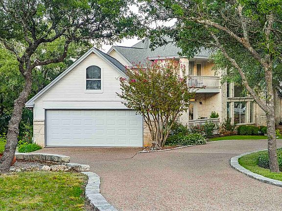 3rd image of 19716 Cordill Ln