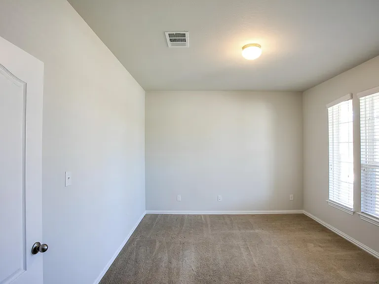 8049 Arezzo Dr — Photo 4