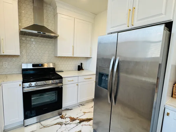 (undisclosed Address), Clifton, NJ 07011
