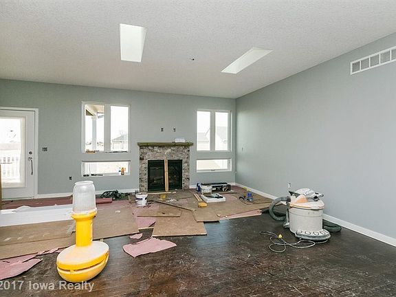 3rd image of 10691 NW 71st Ln