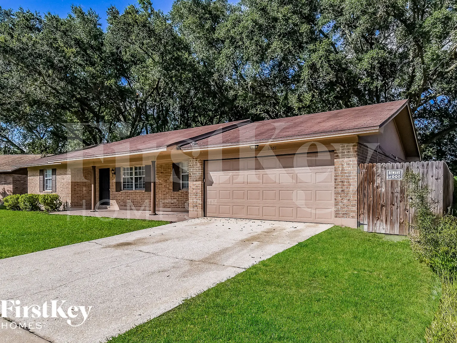 3 bed, 2.0 bath, 1713 sqft, $1,730 — Photo 1