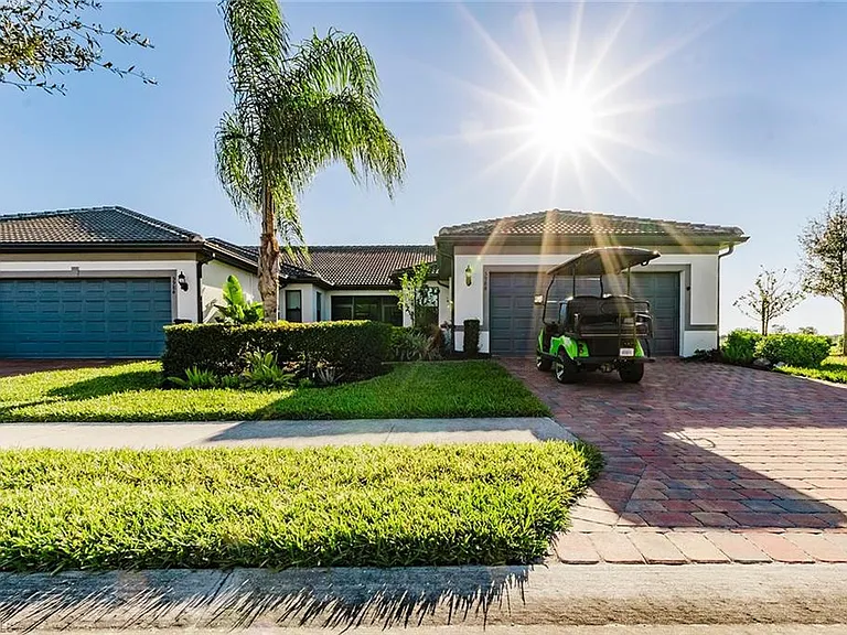 5988 Mayflower Way — Photo 8