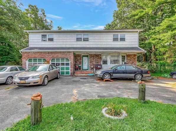 782 Candlewood Road, Bay Shore, NY 11706