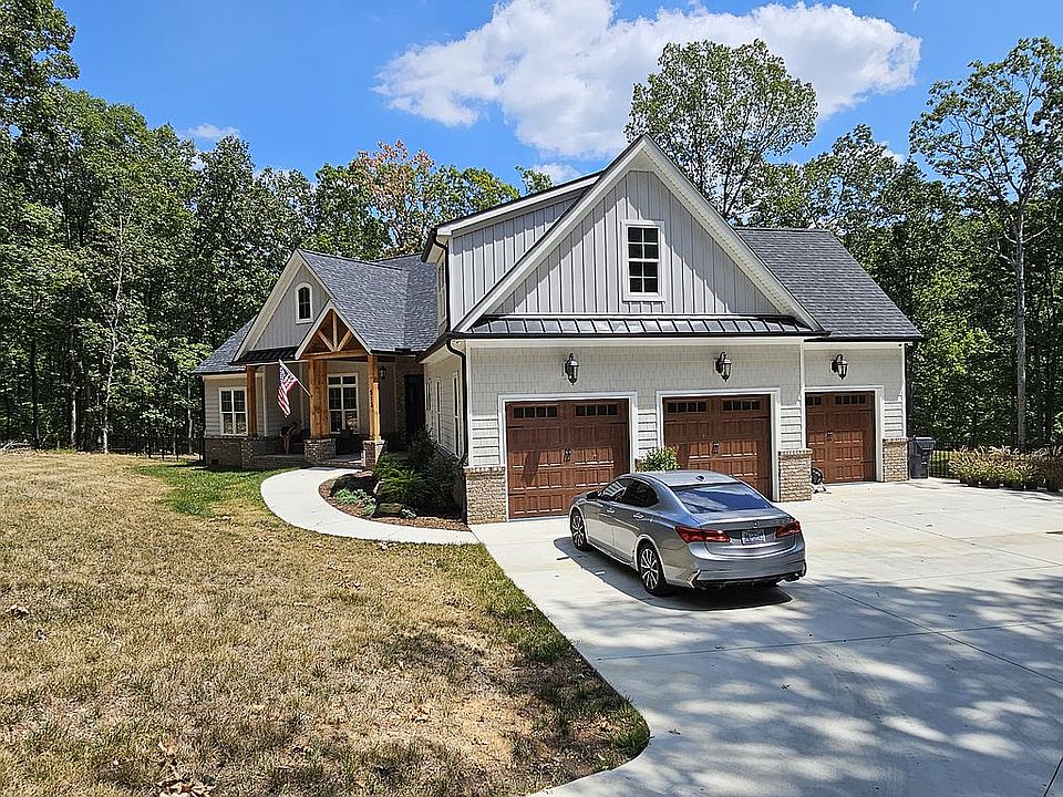 1st image of 513 Healing Springs Dr