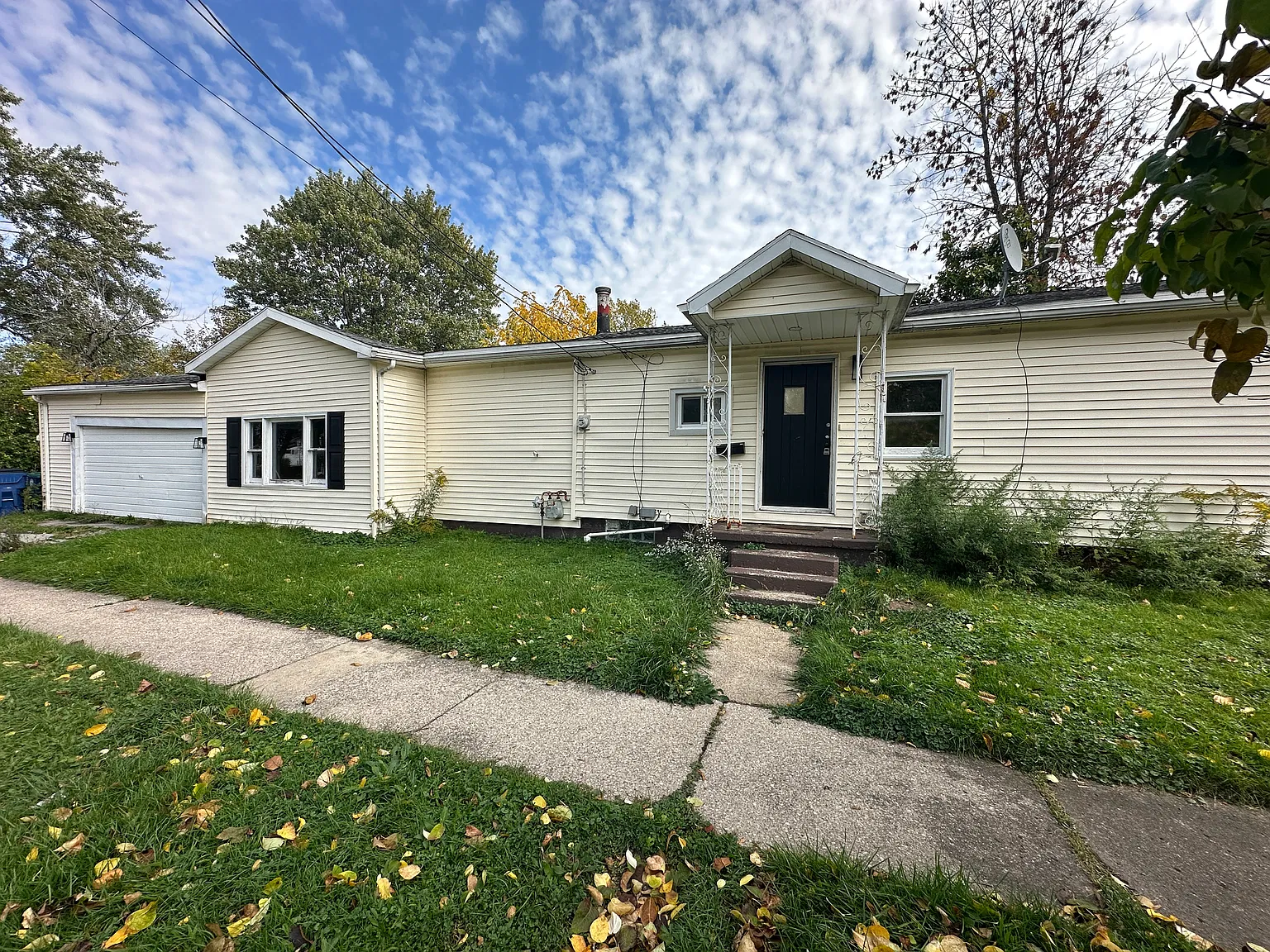 2 bed, 1224 sqft, $1,750 — Photo 1