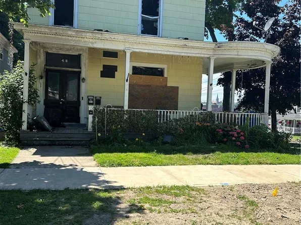 148 E 2nd St, Oswego, NY 13126