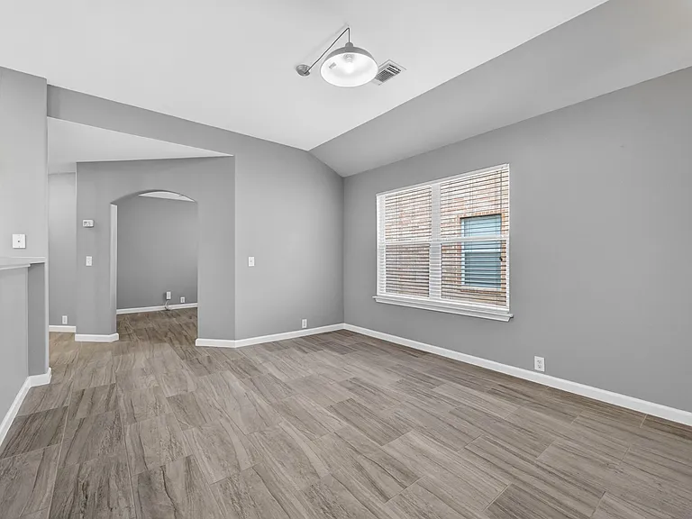 3950 Canyon Pkwy — Photo 15