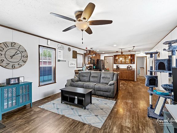 3rd image of 52 Saint Peters Dr