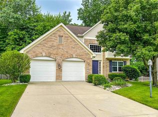 71 S Glen Oak Dr, Springboro, OH 45066