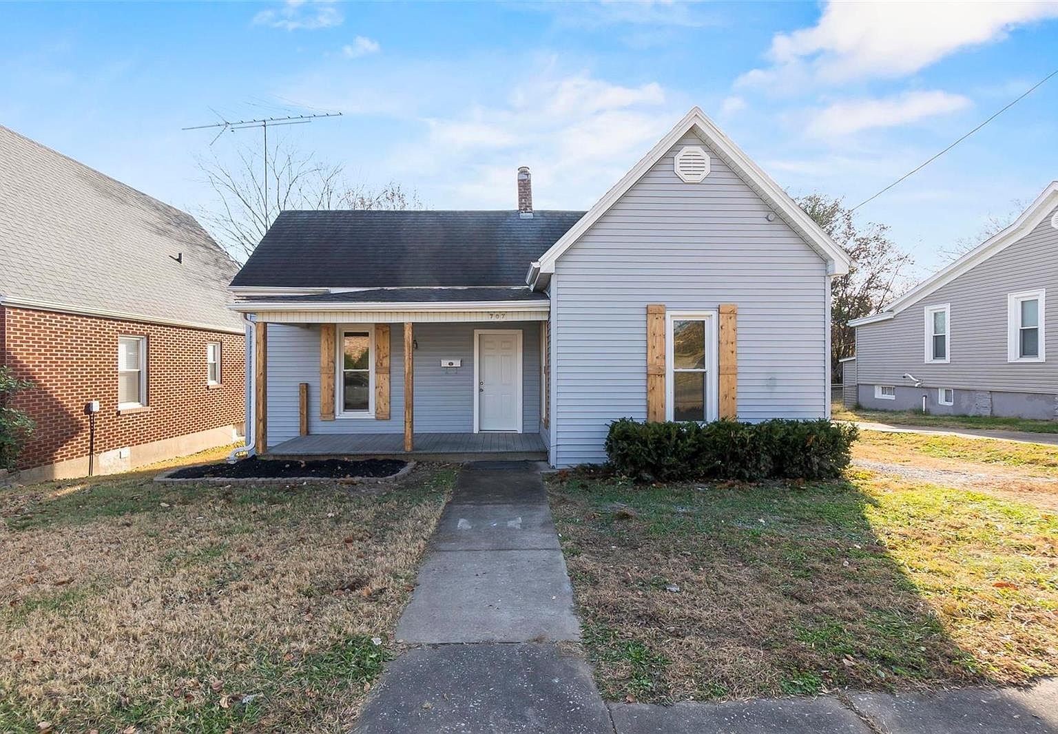 707 W Adams St, Jackson, MO 63755 Zillow