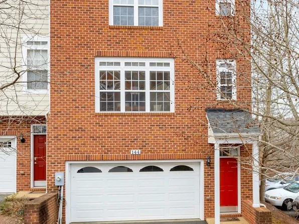 144 Brookwood Dr, Charlottesville, VA 22902