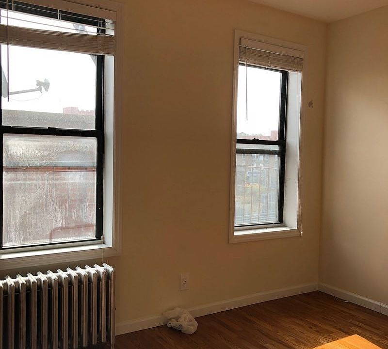 2nd image of 3616 24th Ave APT 3D