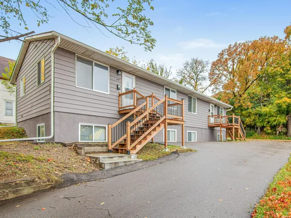 753/755 Robert St S, Saint Paul, MN 55107