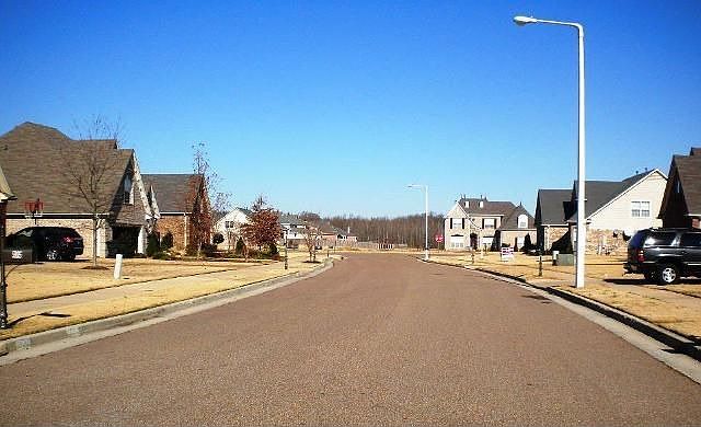 2nd image of 5097 Sawyer Lake Dr