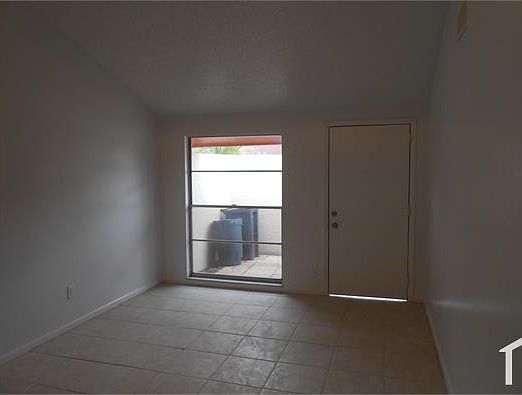 2nd image of 8585 Briar Grove Cir