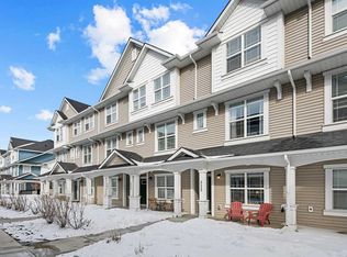 325 N Copperstone Mnr SE, Calgary, AB T2Z5G3