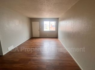 423 Dallas St SE UNIT 3, Albuquerque, NM 87108