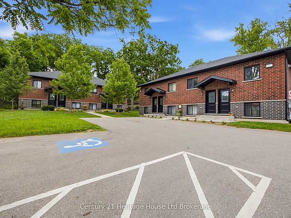2nd image of 34 Bain St #4