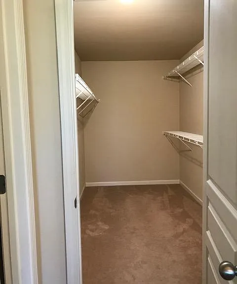930 Township Cir — Photo 40