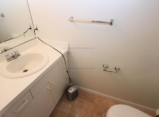 35 Cottage St #291, Newton, MA 02464