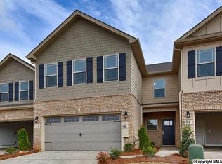 31 Winter King Dr, Huntsville, AL 35824