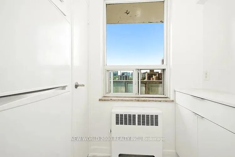 88 Bernard Ave #1002 — Photo 11