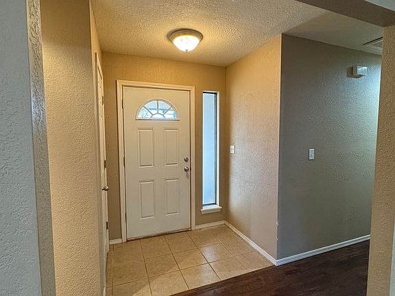 2nd image of 1726 Denim Ln