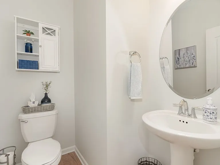 3021 Honeylocust Ln — Photo 12