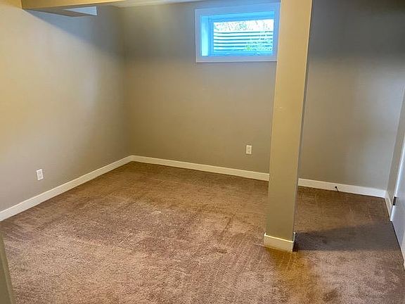 4th image of Basement 152a Ave #11916