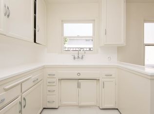 11101 Camarillo St #11103-1/2, North Hollywood, CA 91602