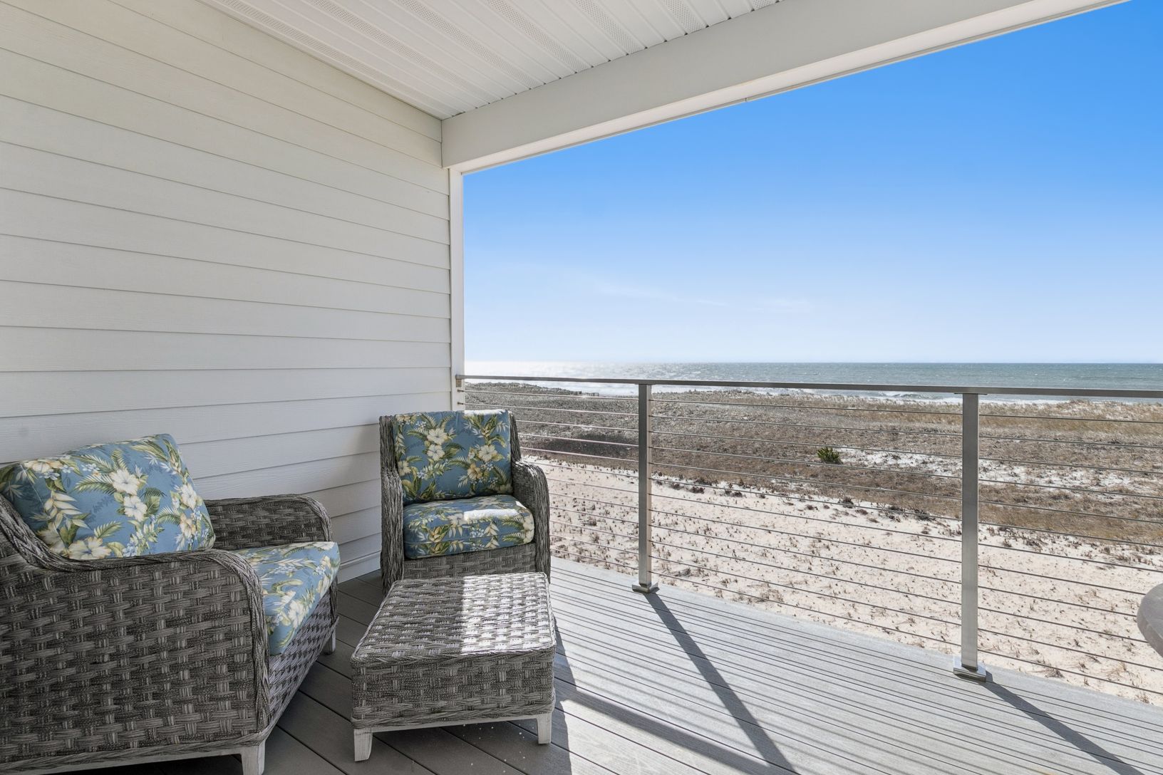  Private beck view to ocean and beach.