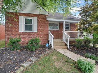 416 Hazelgreen Dr, Saint Louis, MO
