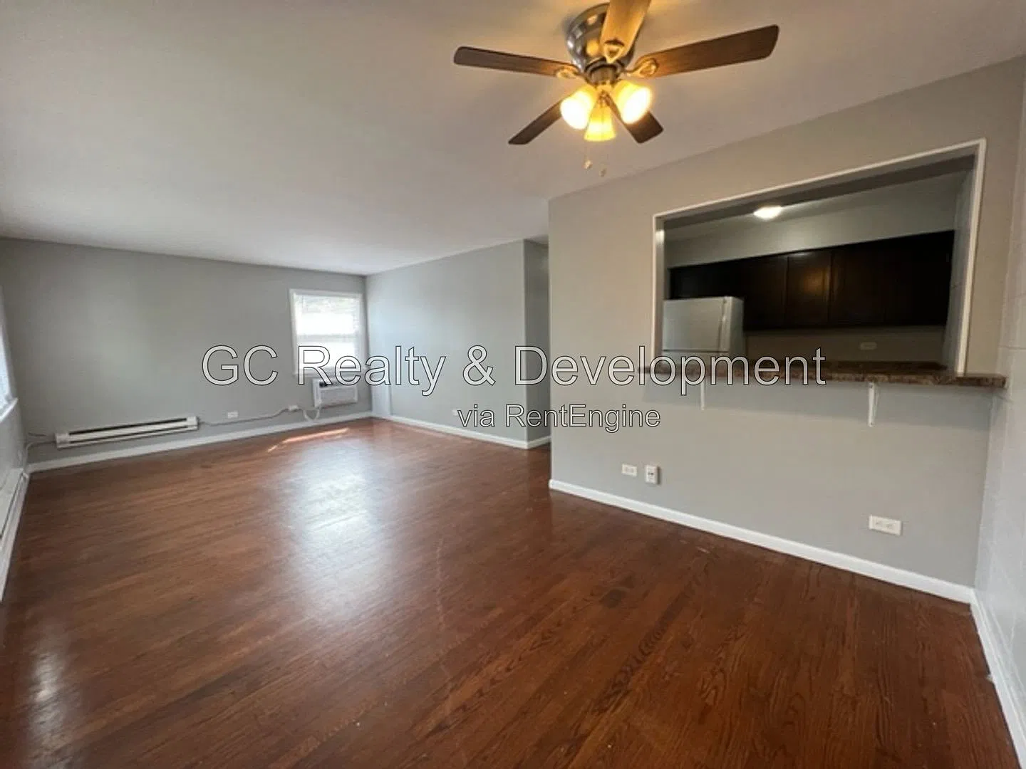 2 bed, 1.0 bath, 1115 sqft, $1,450 — Photo 2