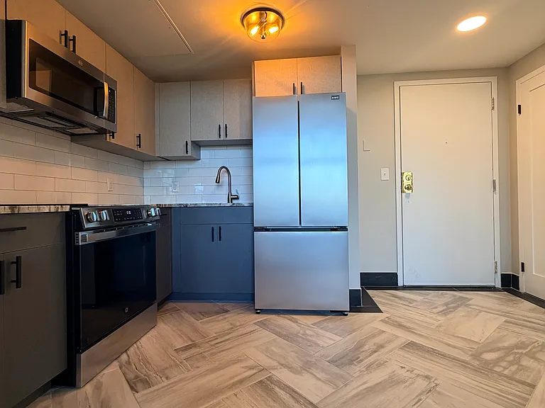 275 Chapel St #3-L — Photo 3