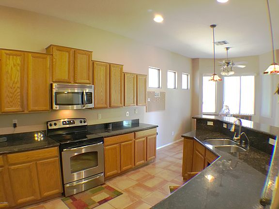 4th image of 2632 E Torrey Pines Ln