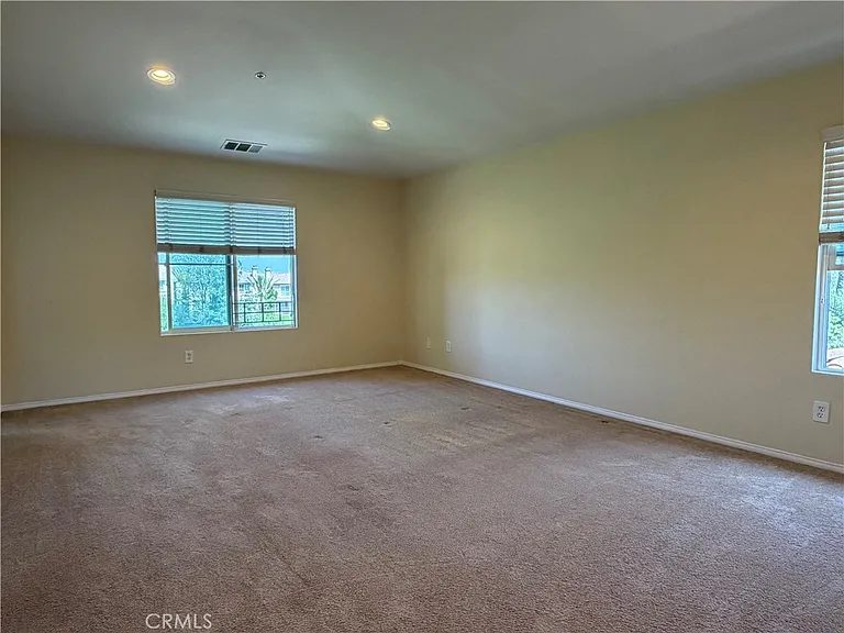 6045 Medinah St — Photo 17