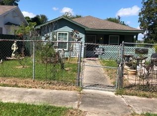 3521 6th St, Port Arthur, TX 77642