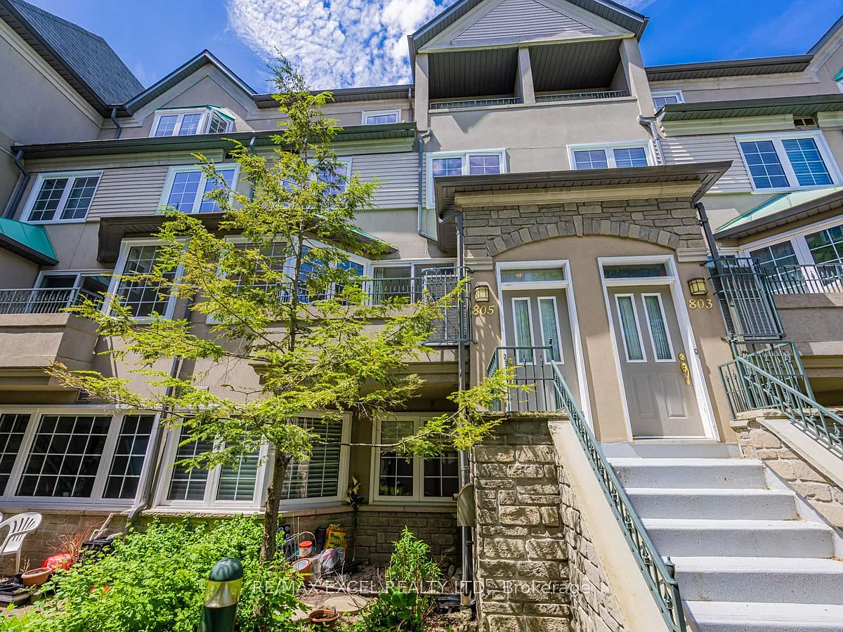 4 bed, $3,300 — Photo 1