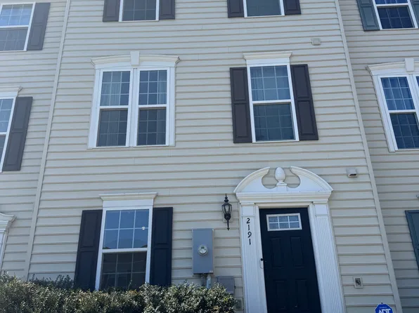 2191 Silk Wood Ct, Charlottesville, VA 22911