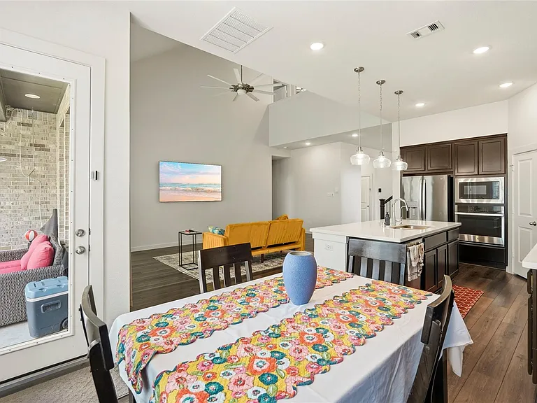 15647 Roscobie Park Dr — Photo 12