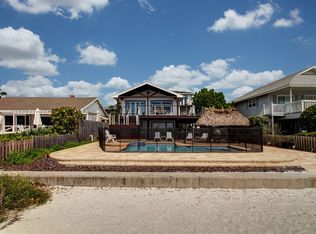 716 Beach Trl, Indian Rocks Beach, FL 33785