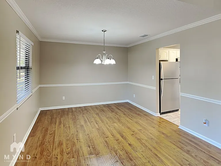 3315 Blackfoot Trl S — Photo 7