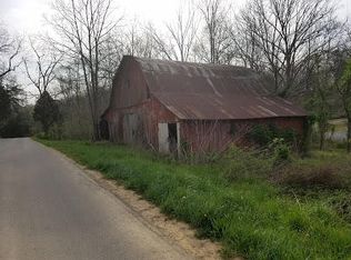 3041 S Ford Rd, Byrdstown, TN 38549