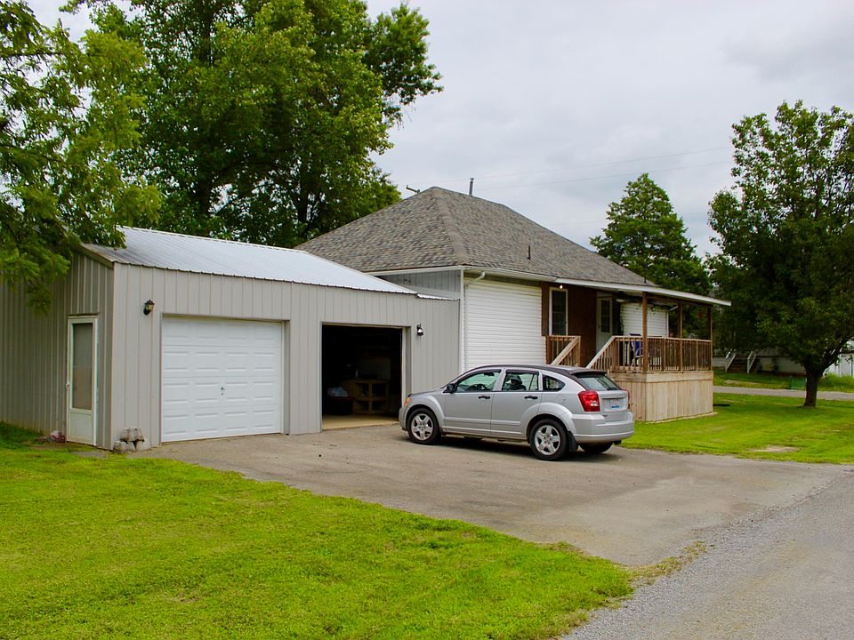 1st image of 1400 Burgess Ave