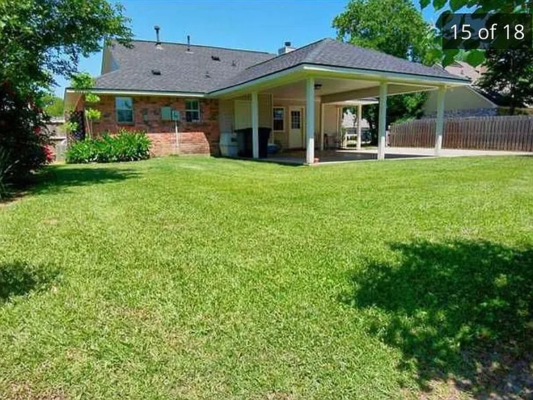 12832 Magnolia Chase Dr — Photo 11