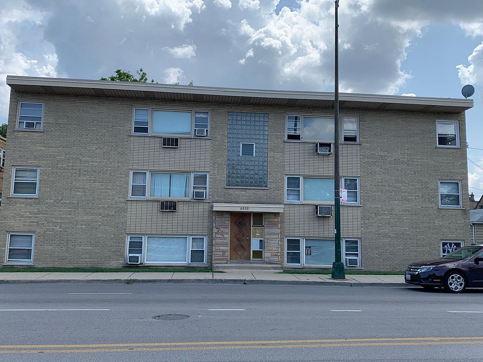1st image of 6809 W Diversey Ave #Garden