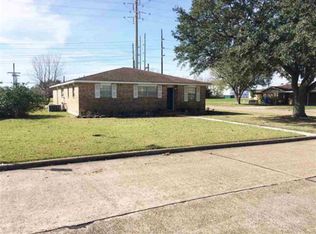 4251 Wentworth Ave, Port Arthur, TX 77642