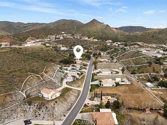 4th image of 34423 Desert Rd