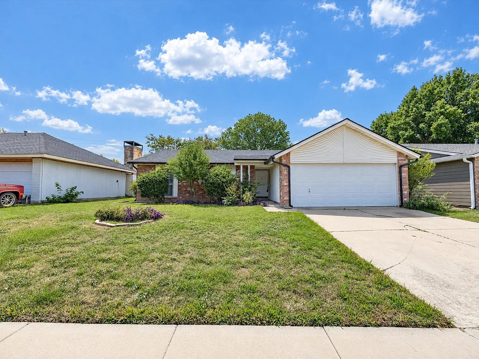 3 bed, 1650 sqft, $2,150 — Photo 4